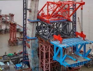 崇啟公鐵長江大橋修建過程中手拉葫蘆的應用